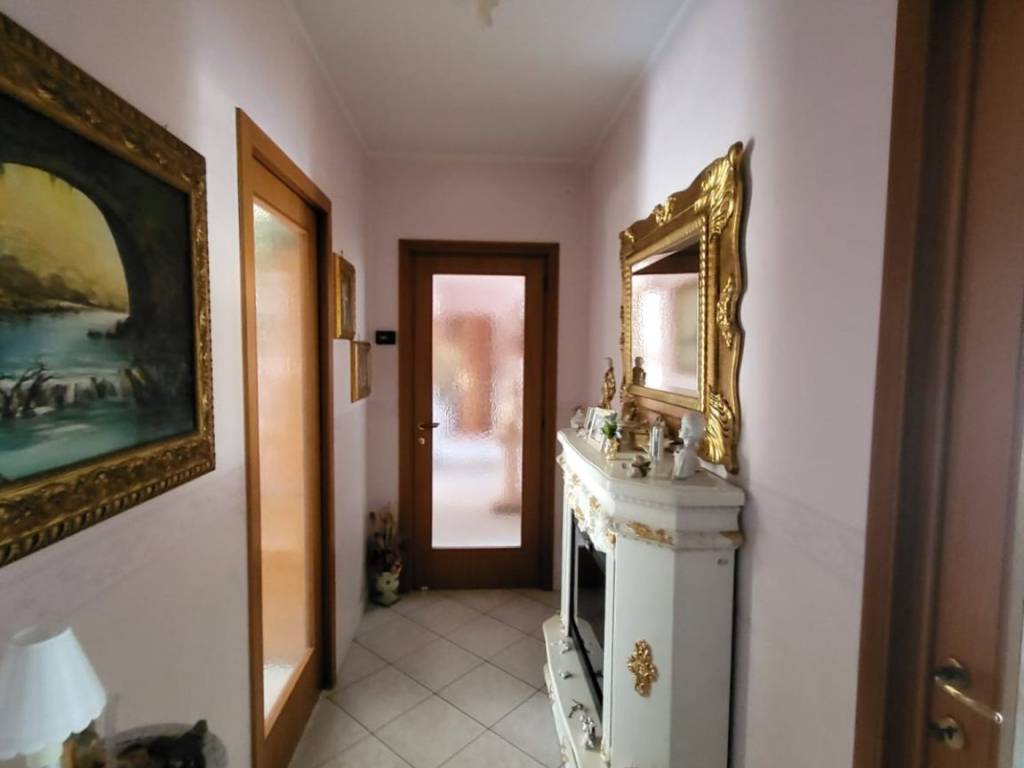 Appartamento a Andria in Viale Dalmazia - Foto 2