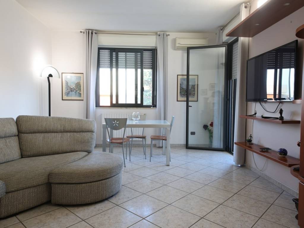 Appartamento a Brindisi in Via Materdomini, 40 - Foto 2