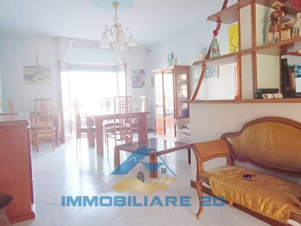 Appartamento a Teramo in Via Vincenzo Pilotti, 29 - Foto 3