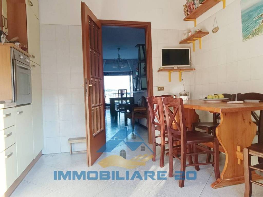 Appartamento a Teramo in Via Vincenzo Pilotti, 29 - Foto 5