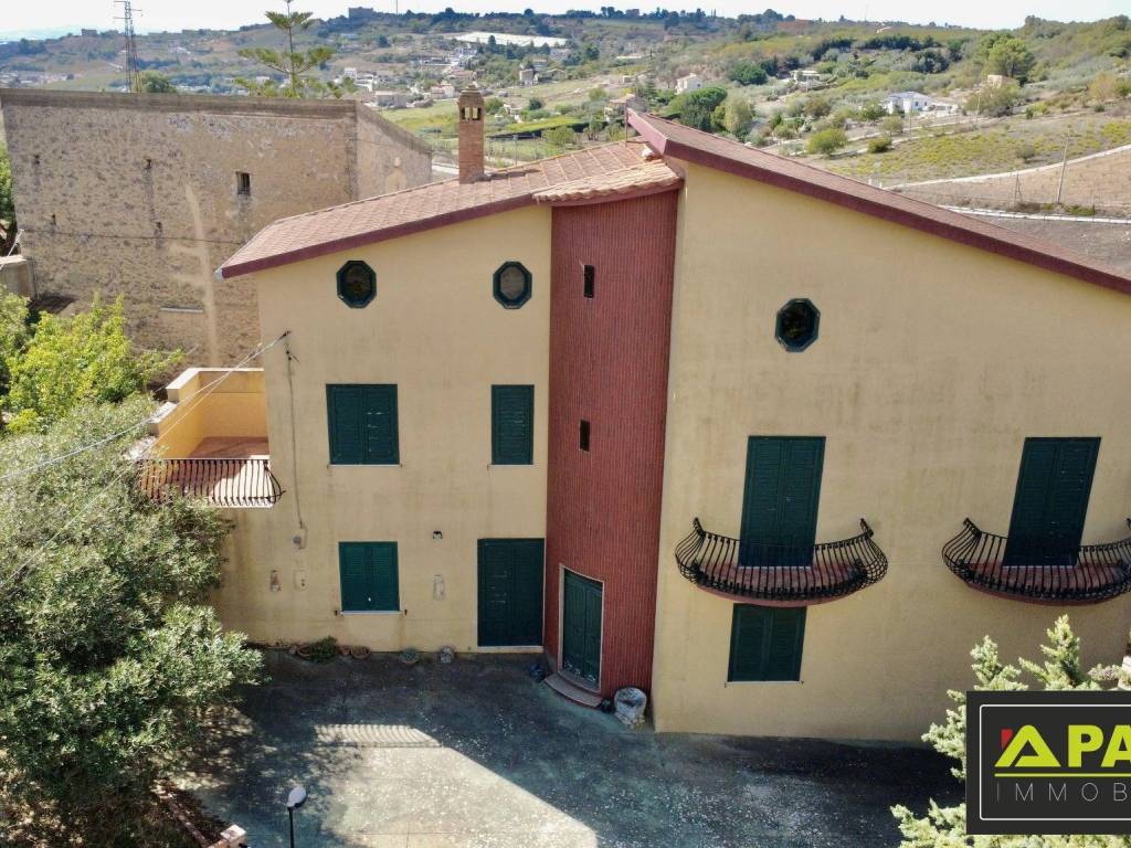 Villa a Canicattì in Cda Madonna dell'Aiuto - Foto 2