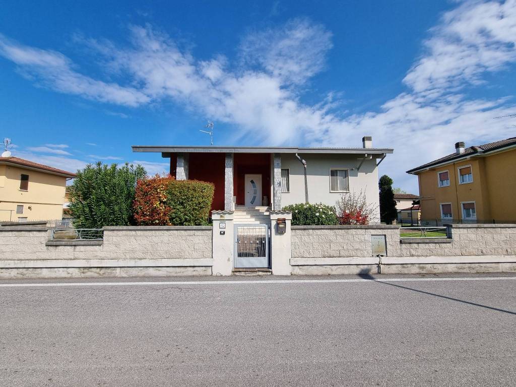 Villa a Casalmoro in Via Alceo Negri, 13 - Foto 3