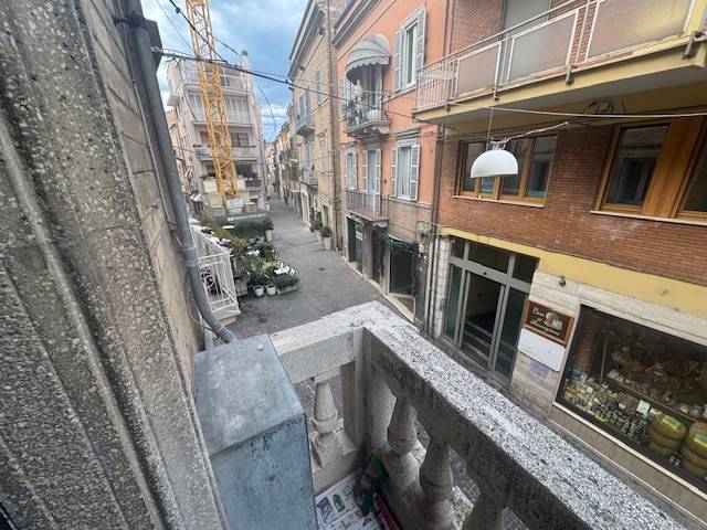 Casa indipendente a San benedetto del tronto in Via 20 Settembre - Foto 2