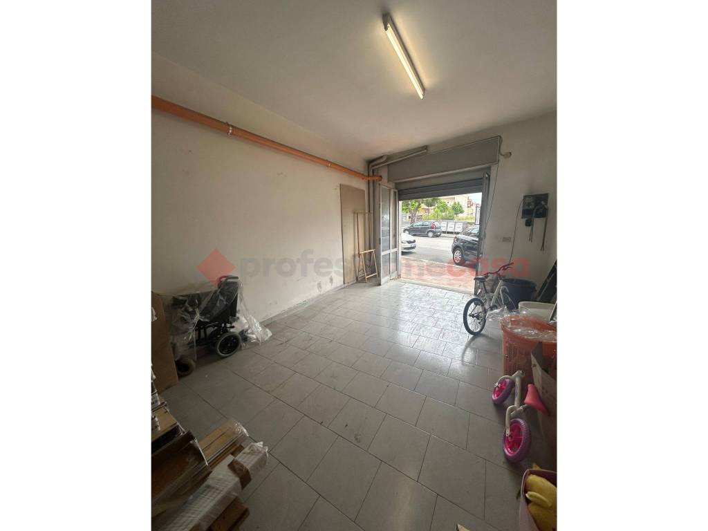 Immobile a Grottaglie in Viale Alcide De Gasperi, 21 - Foto 4