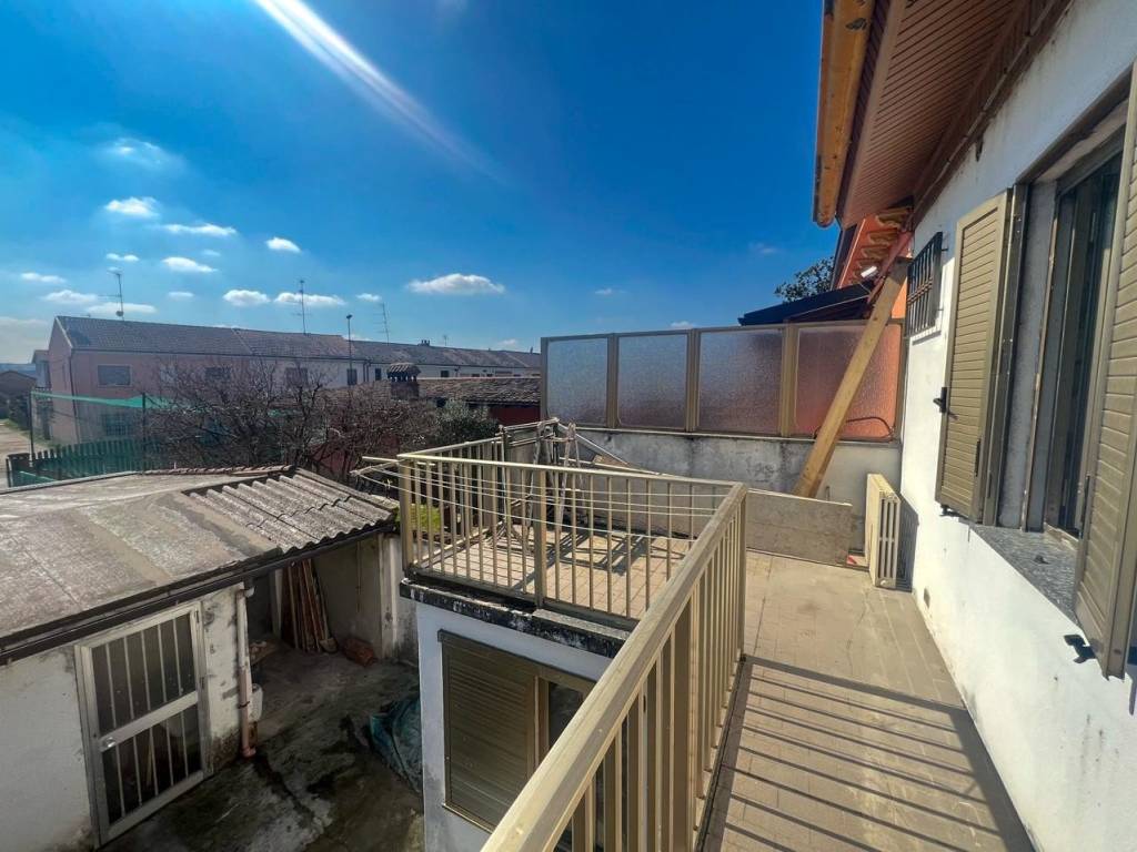 Villa a Casale monferrato in Cantone Grassi, 133 - Foto 2