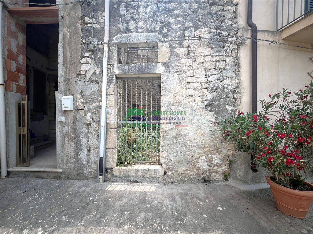 Casa indipendente a Modica in Via Caina - Foto 4