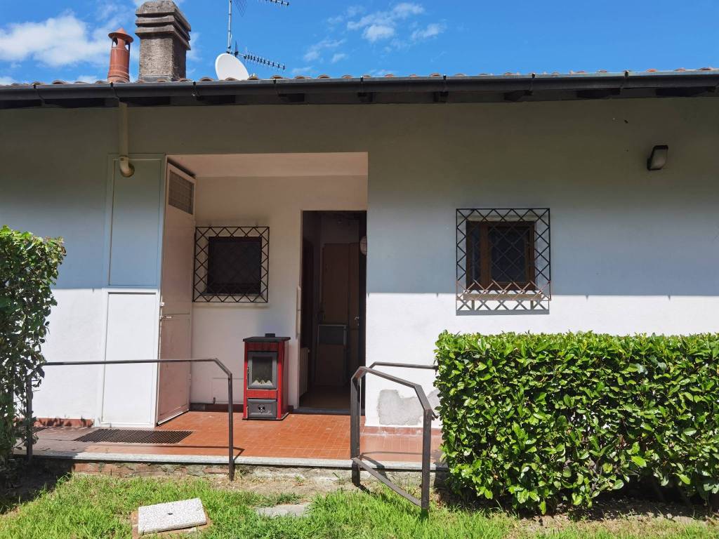 Appartamento a Baveno in Strada Nazionale Sempione Feriolo, 65 - Foto 3