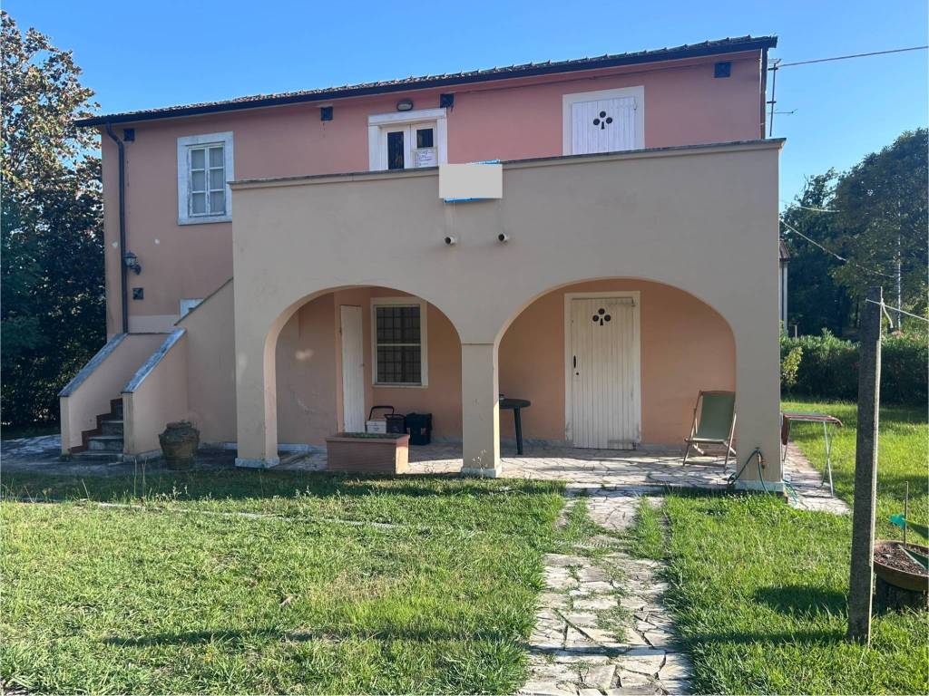 Villetta a schiera a Castelnuovo magra - Foto 2