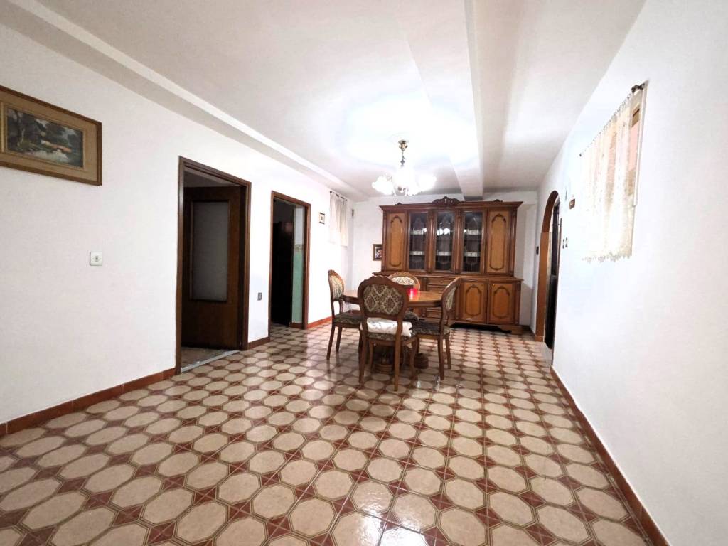 Appartamento a Caprarola in Via Antonio Tempesta - Foto 2