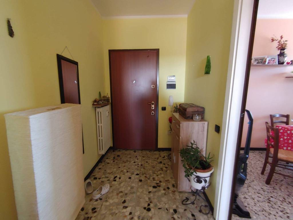 Appartamento a Cassano magnago in Via Giuseppe Garibaldi - Foto 5