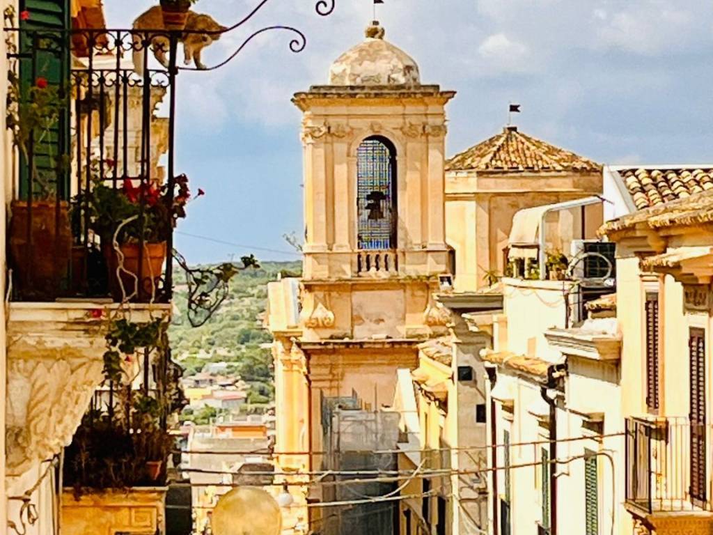 Casa indipendente a Noto in Via Fratelli Ragusa - Foto 3