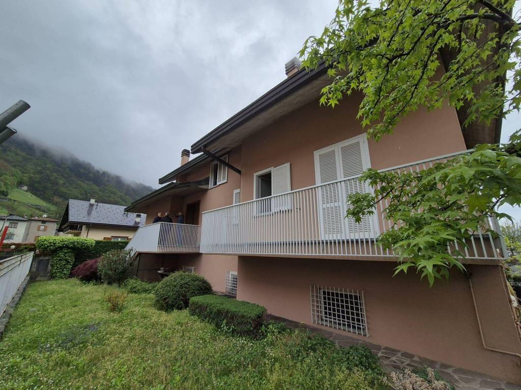 Villa a Cosio valtellino in Via Privata Lavizzari, 13 - Foto 3