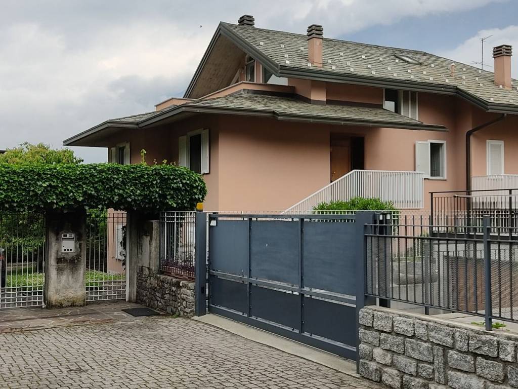 Villa a Cosio valtellino in Via Privata Lavizzari, 13 - Foto 4