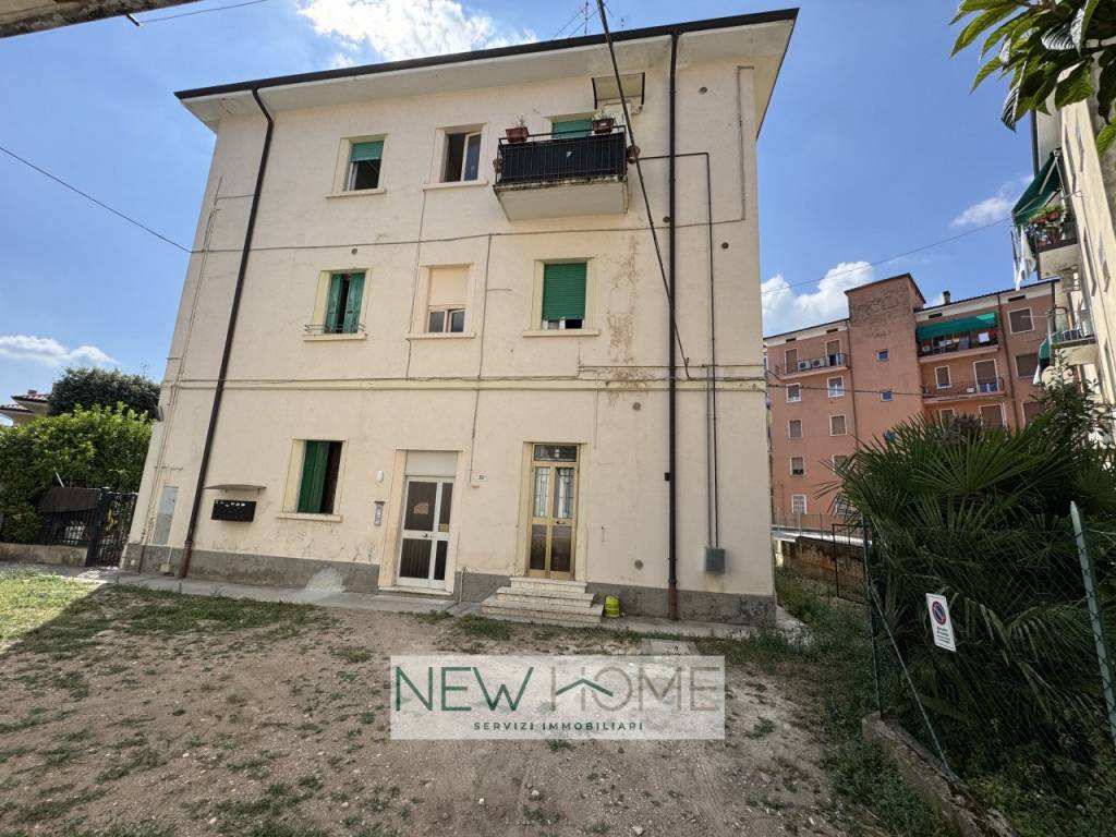 Appartamento a Verona in via volturno 36 - Foto 3