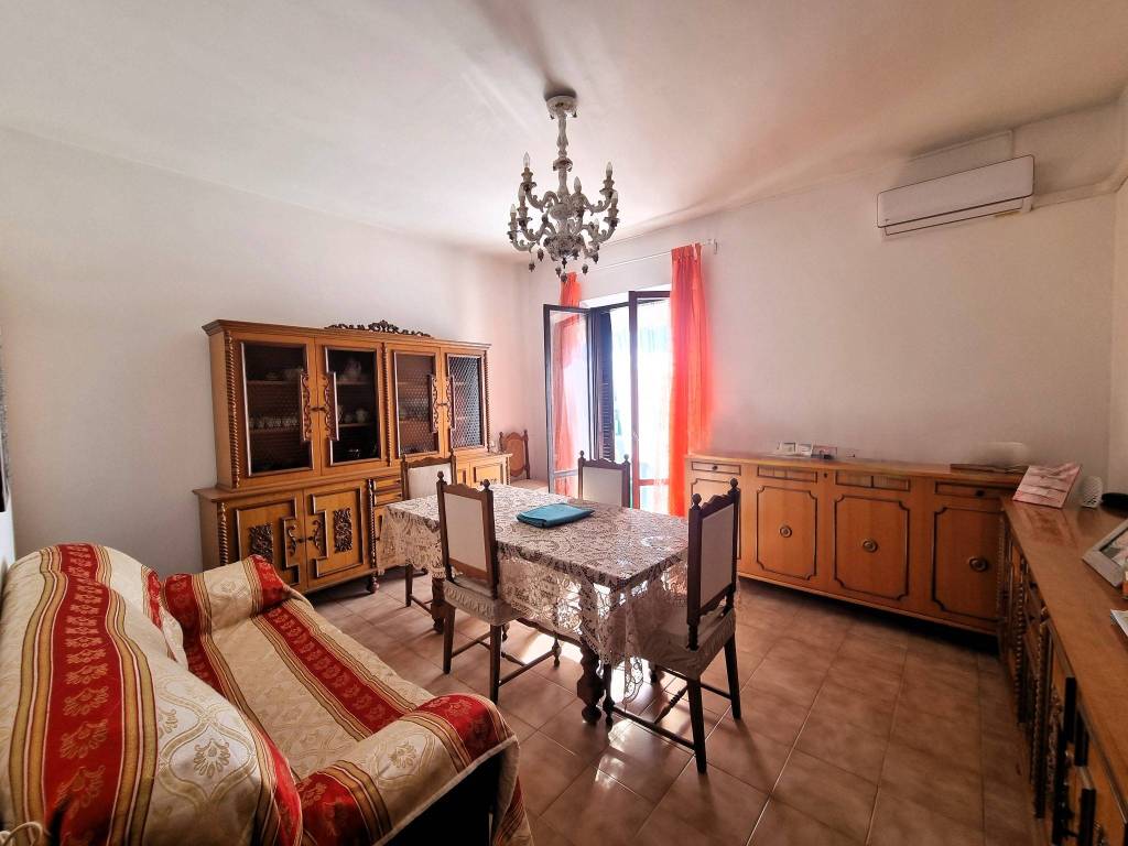 Appartamento a Ancona in Via Temistocle Calzecchi Onesti - Foto 3