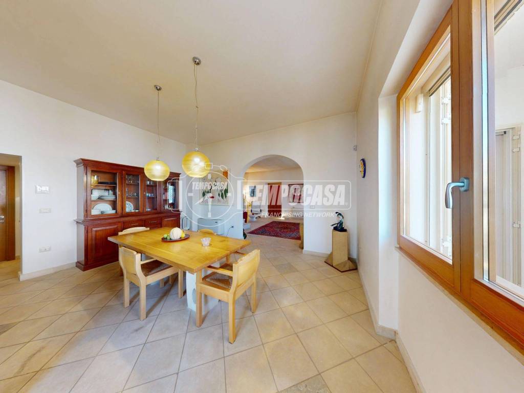 Casa indipendente a Melpignano in Via Cinuria 40 - Foto 2