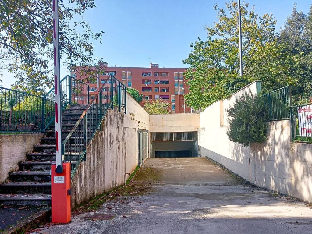 Box / garage a Terni in Viale Gioacchino Rossini - Foto 4