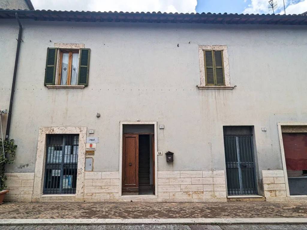 Villa a Guardea in Via Roma - Foto 2