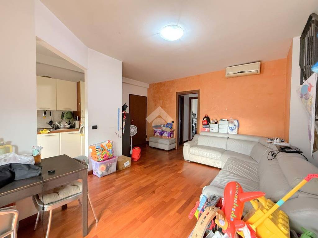 Appartamento a Montemurlo in Via F.lli Rosselli, 63 - Foto 4