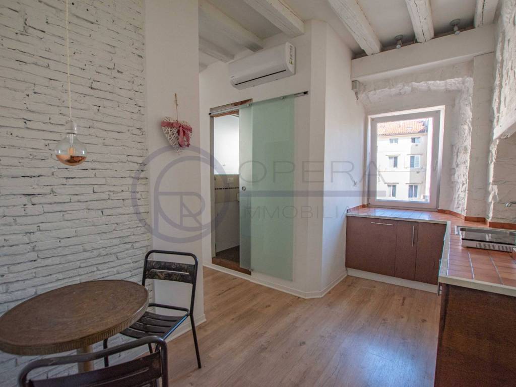 Appartamento a Trieste in Via Giuseppe Caprin, 17 - Foto 5