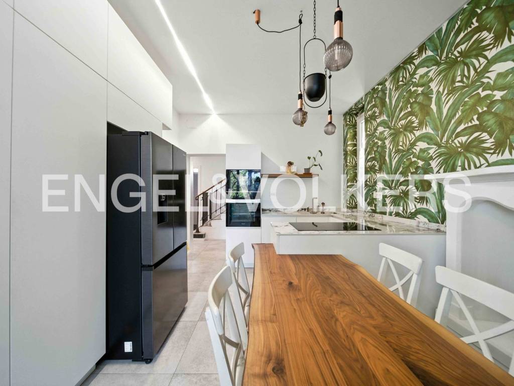 Villa a Tradate in Via Gian Luigi Zucchi, 29 - Foto 5
