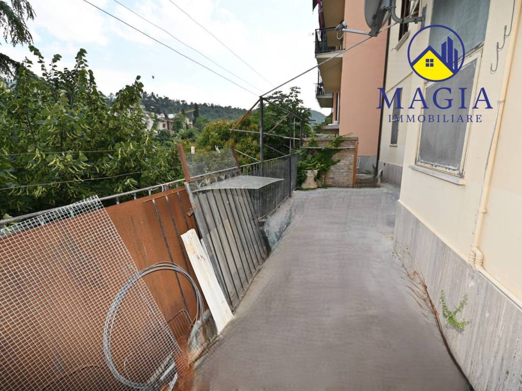 Appartamento a Ascoli piceno in VIA SAN SERAFINO, 5 - Foto 5