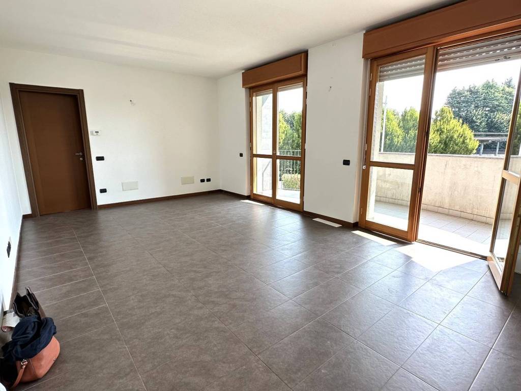 Appartamento a Gerenzano in Via Marco Biagi, 2 - Foto 4