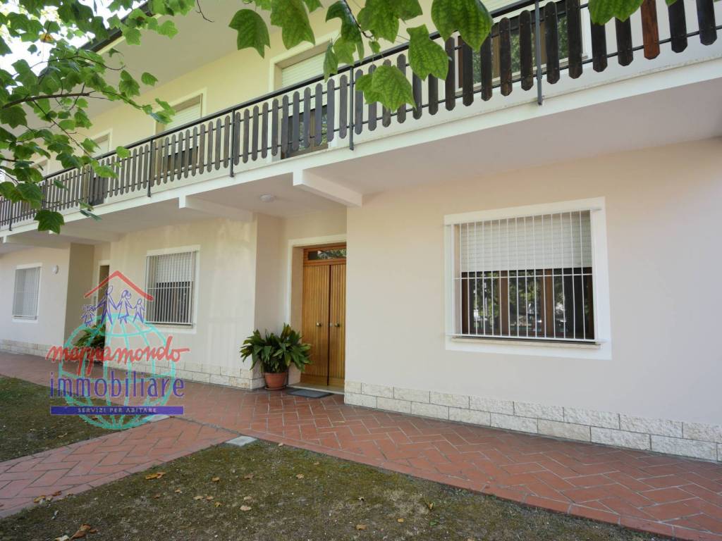 Villa a Cento in VIA RAMEDELLO - Foto 2