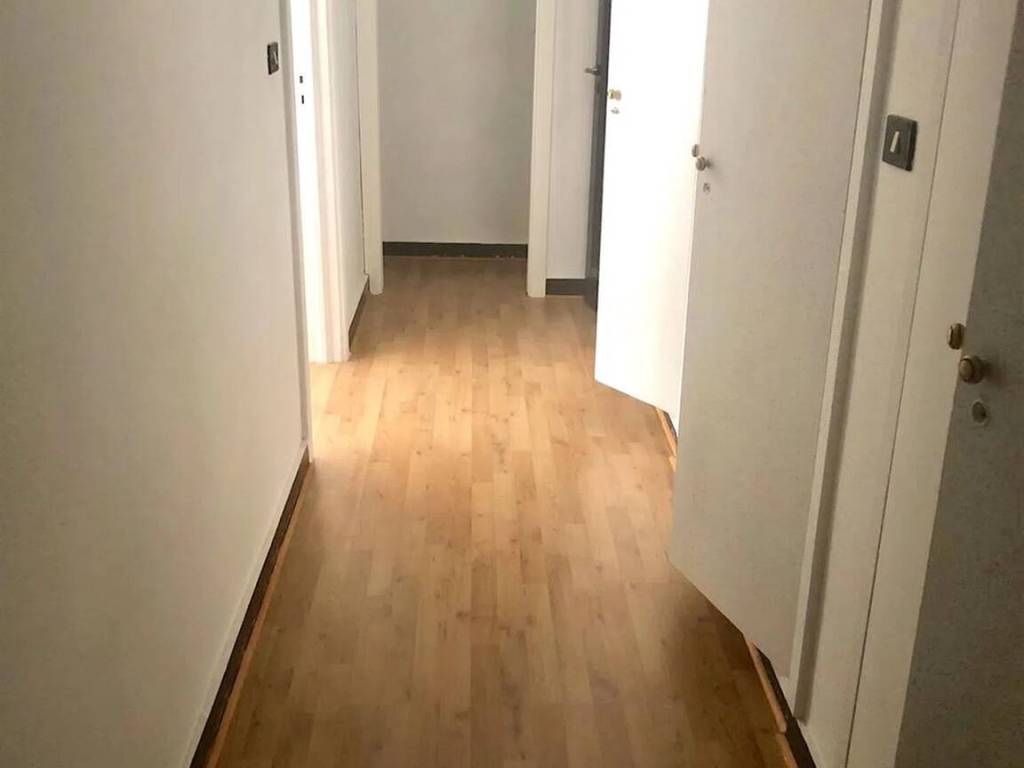 Appartamento a Brindisi in Via Santi - Foto 3