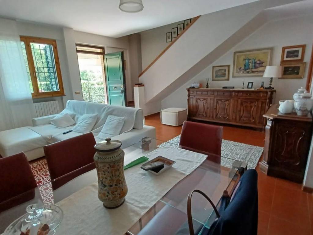 Casa indipendente a Colle di val d'elsa in Via Di Campiglia, , 5 - Foto 2