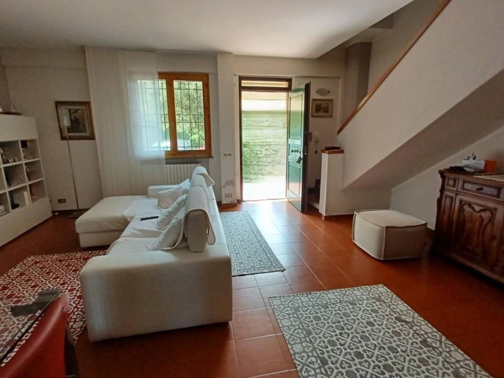 Casa indipendente a Colle di val d'elsa in Via Di Campiglia, , 5 - Foto 4