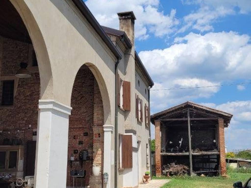 Rustico / casale a Piazzola sul brenta in Via Gorizia - Foto 2