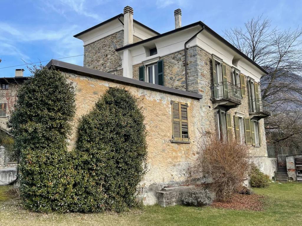 Villa a Chiuro in Via Stazione, 1 - Foto 2