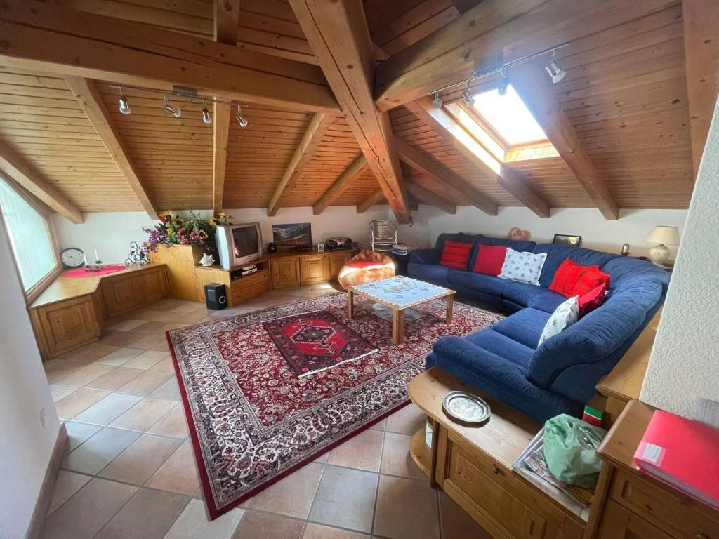 Villa a Mazzo di valtellina in Via Roma, 11 - Foto 2