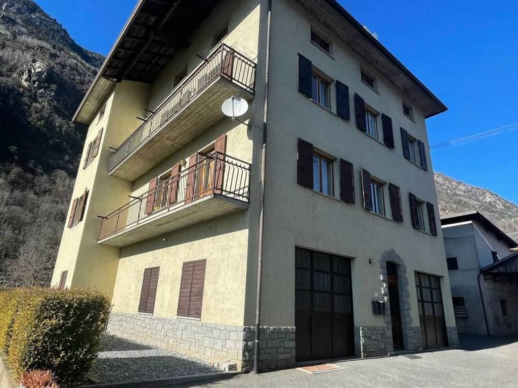 Villa a Grosio in Via Ortesedo, 16 - Foto 2