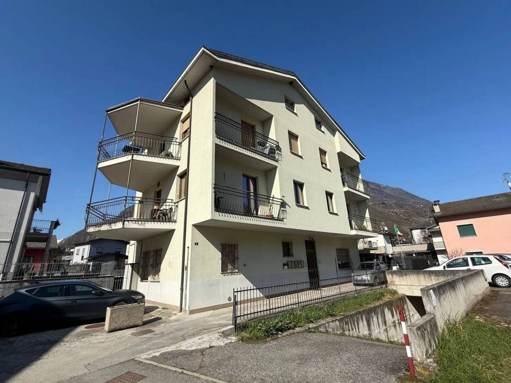 Appartamento a Tirano in Via Carbonera, 6 - Foto 2