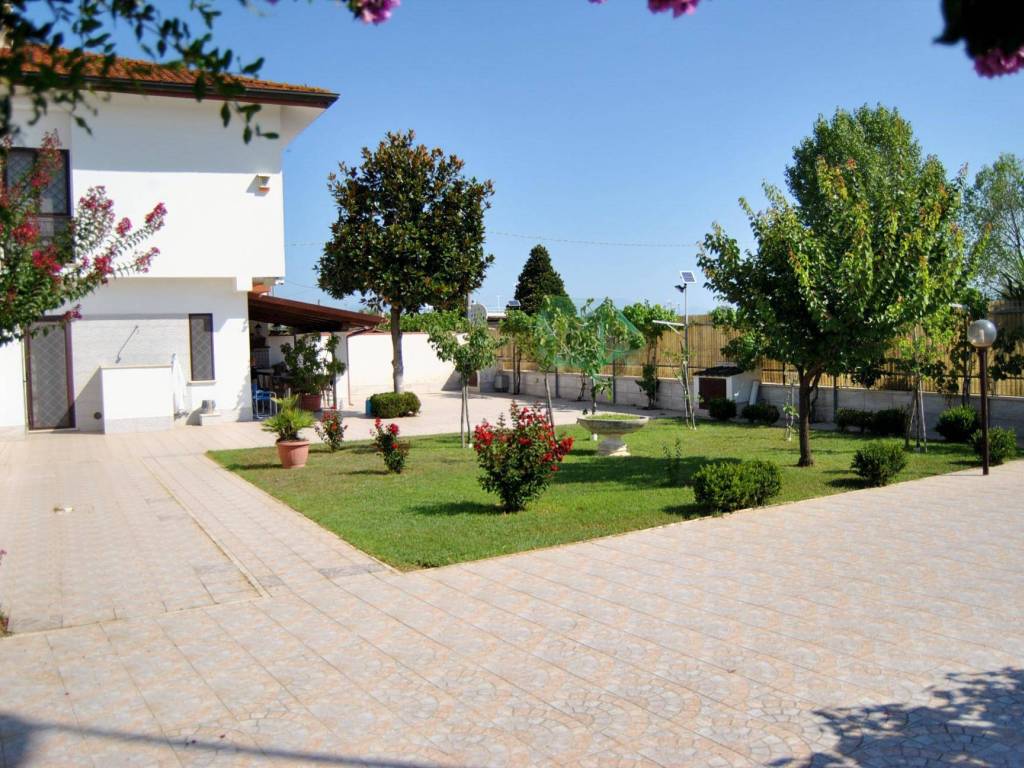Villa a Terracina in Via San Felice Circeo - Foto 2
