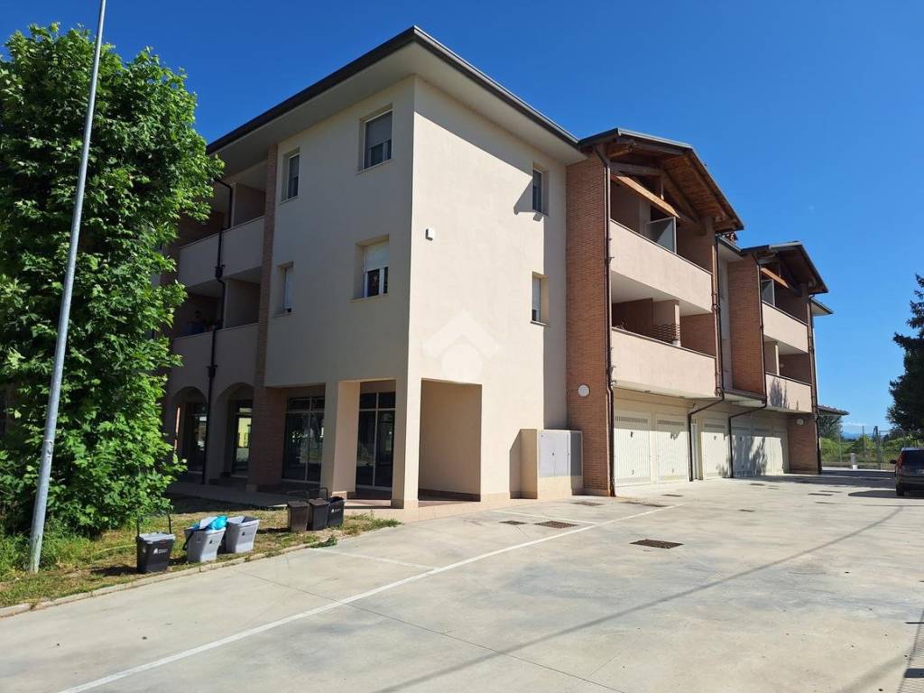 Appartamento a Bagnacavallo in Via Vecchia Traversara, 24 - Foto 3