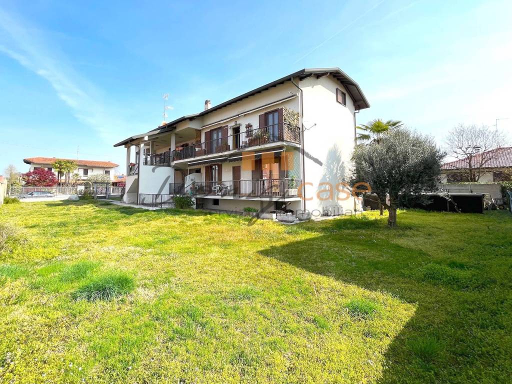 Appartamento a Gorla maggiore in Via Dalmazio Birago, 22 - Foto 2