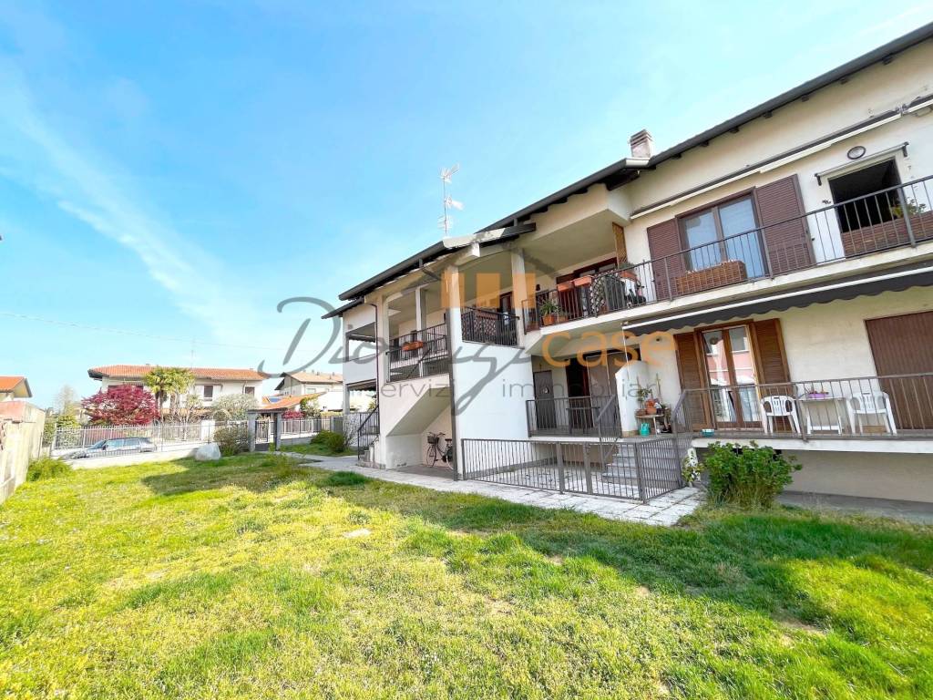 Appartamento a Gorla maggiore in Via Dalmazio Birago, 22 - Foto 3