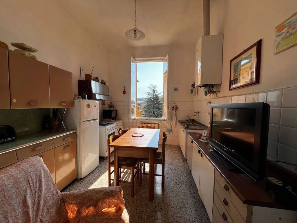 Appartamento a La spezia in Via Giorgio Viani, 27 - Foto 4