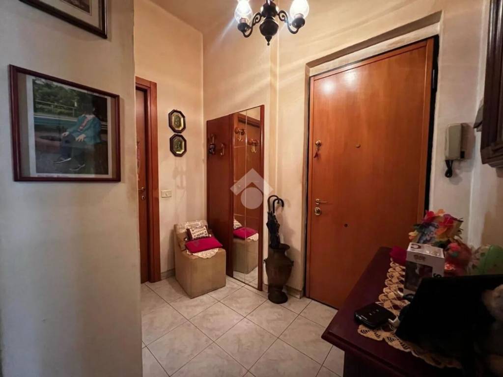 Appartamento a La spezia in Via Gindoli Ermanno, 2 - Foto 2