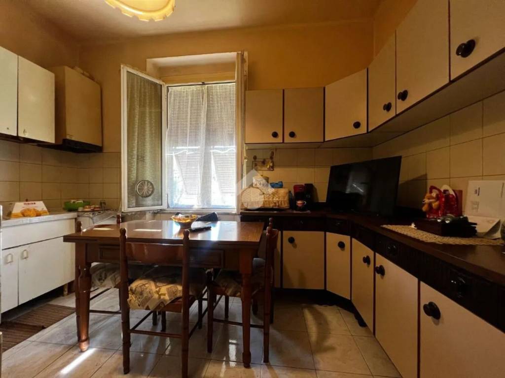 Appartamento a La spezia in Via Gindoli Ermanno, 2 - Foto 3