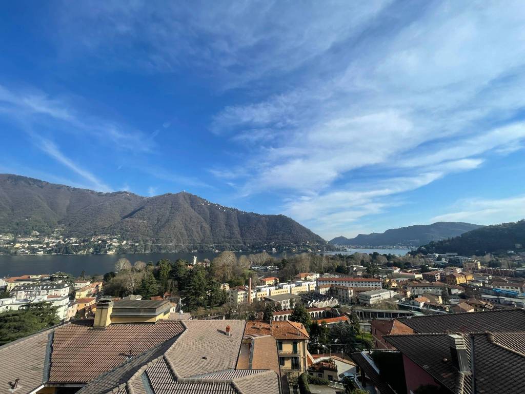 Appartamento a Cernobbio in Via 25 Aprile - Foto 2