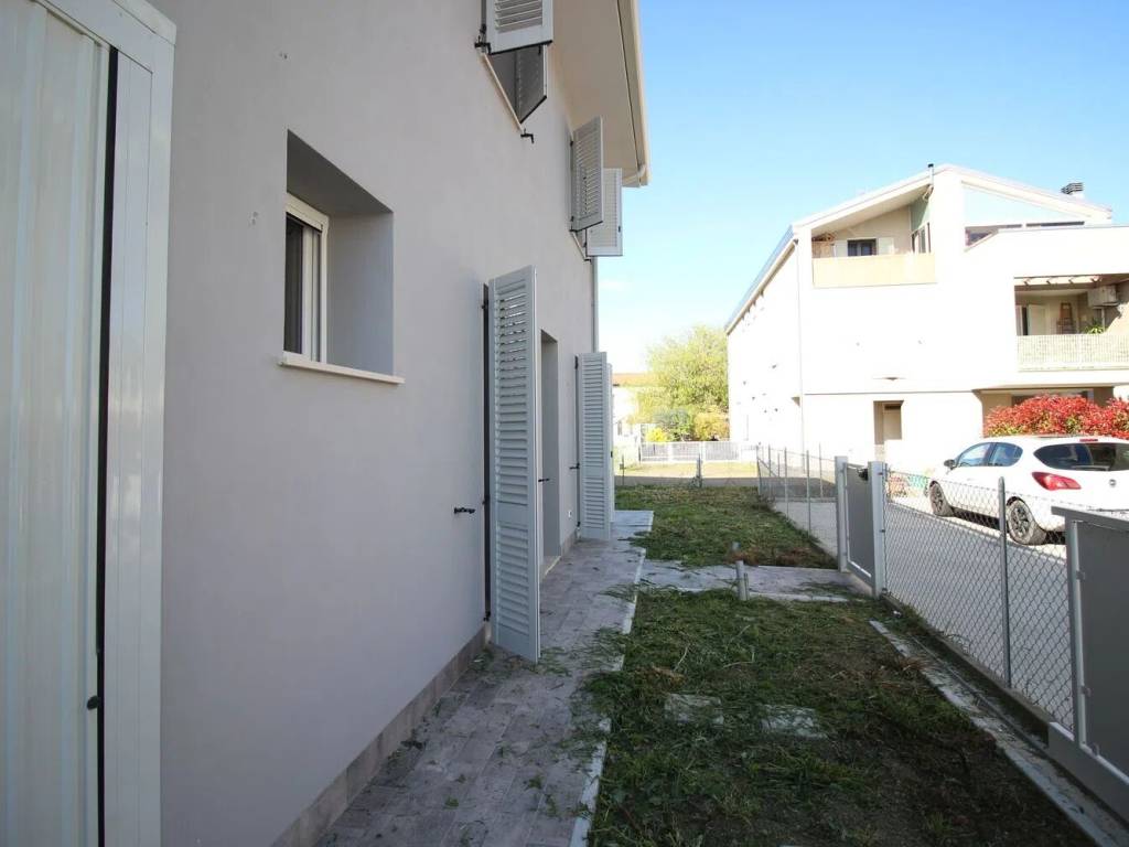 Villa a Sant'agata sul santerno in Via Giovanni Paolo Ii' S.N.C. - Foto 5
