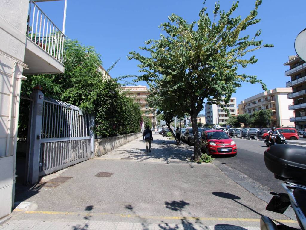 Box / garage a Messina in Via del Santo, 6 - Foto 2