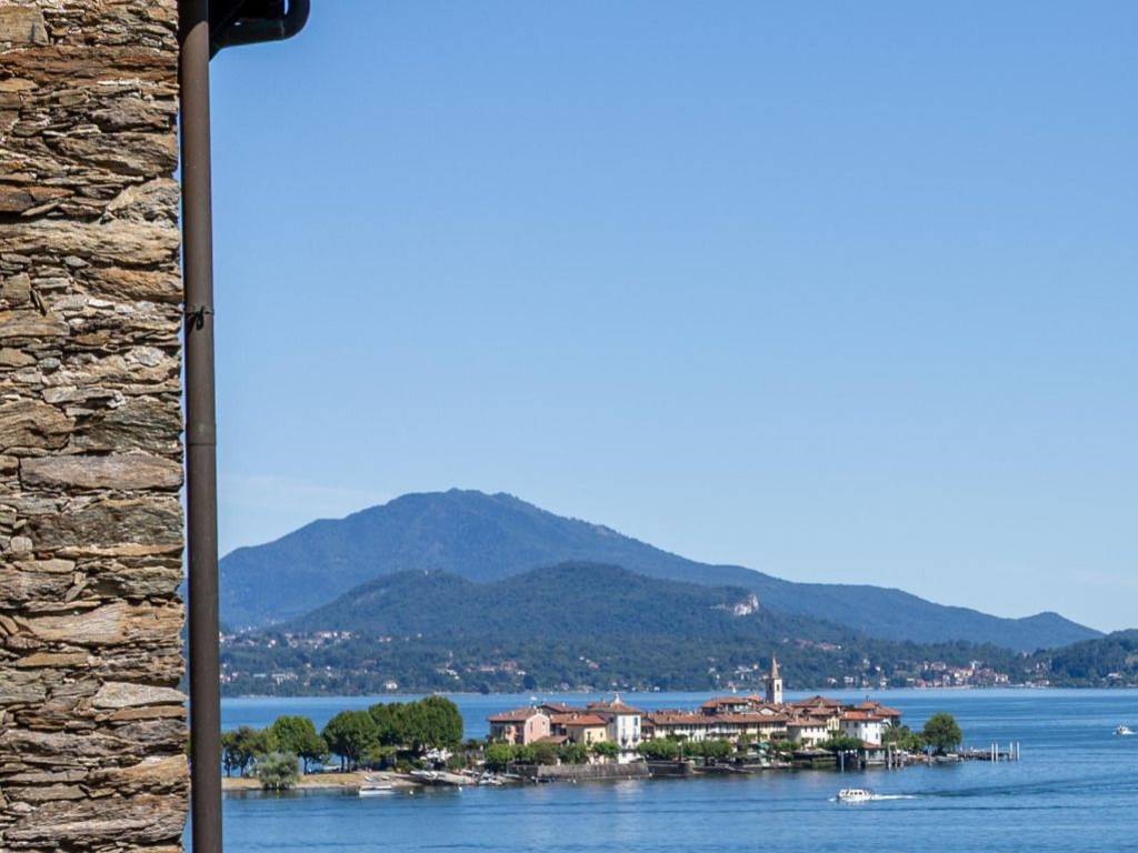 Appartamento a Baveno in Strada Statale del Sempione, 28 - Foto 3