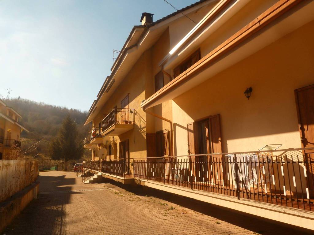 Appartamento a Carsoli in Via dei Marsi, 180 - Foto 2