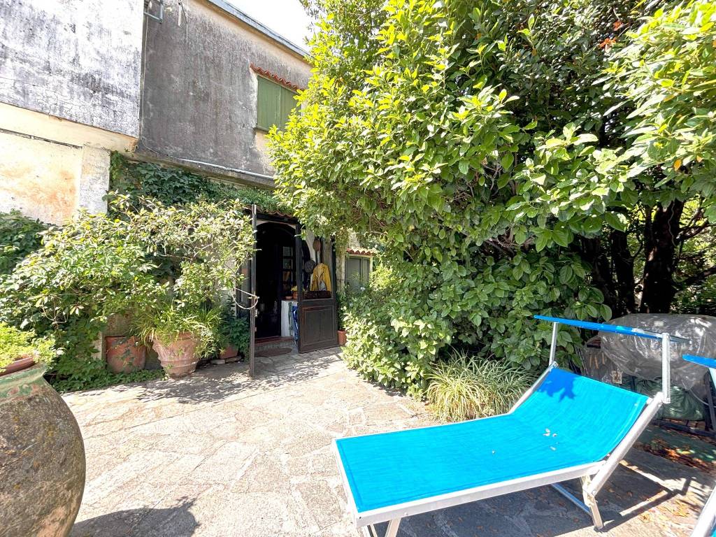 Appartamento a Imperia in Via Francesco Raineri, 4 - Foto 3
