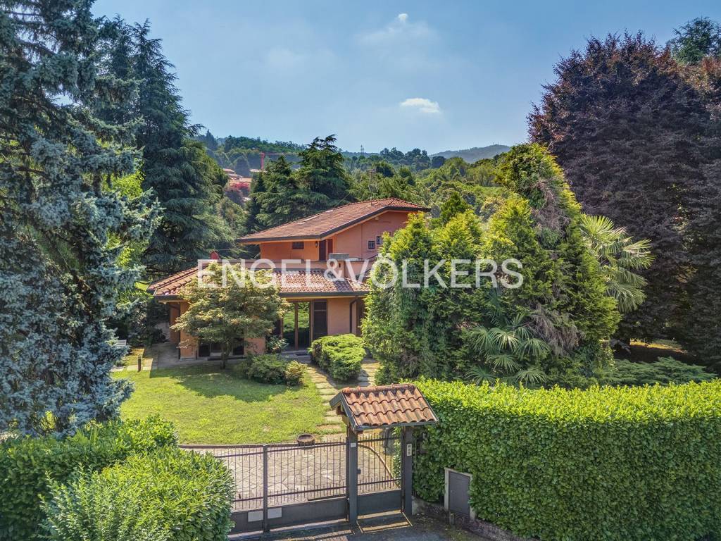 Villa a Oggiono in Via per Galbiate - Foto 4